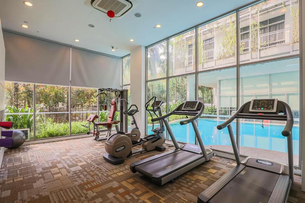 gym equipment in this singapore hotel apartment